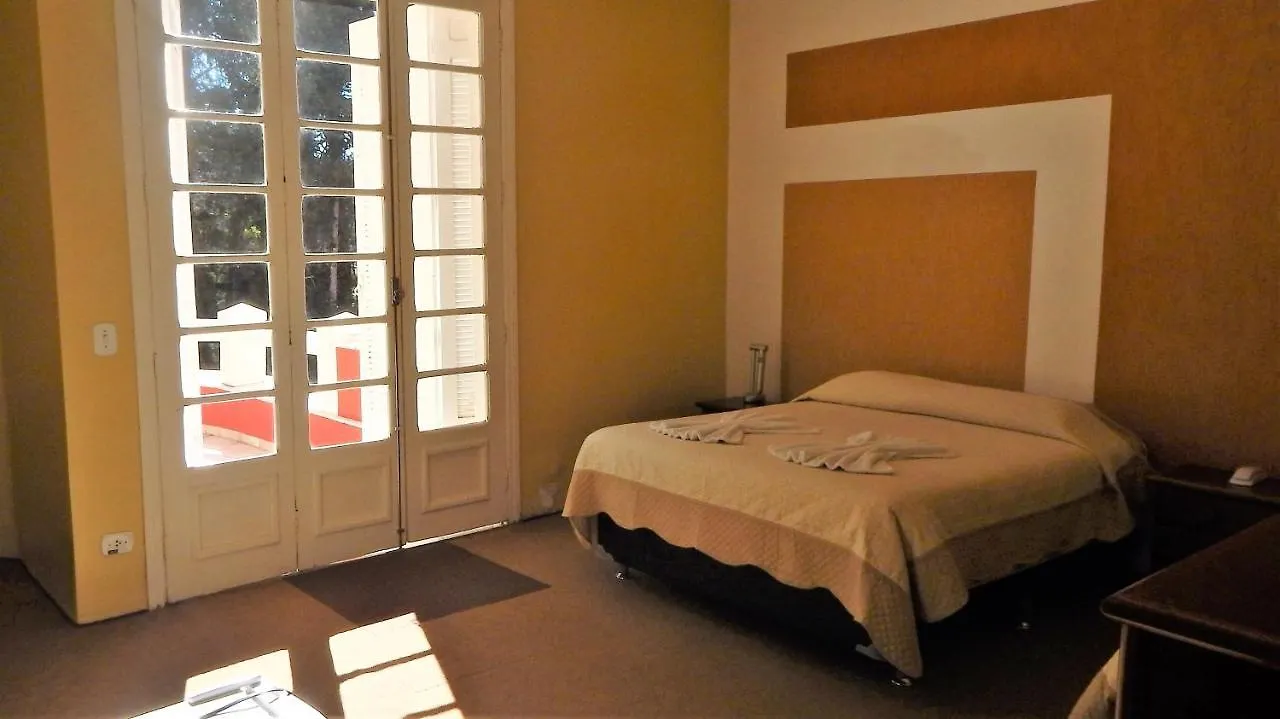 Hotel Platanus Campos do Jordao